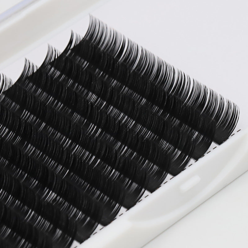 How do I find an eyelash vendor?